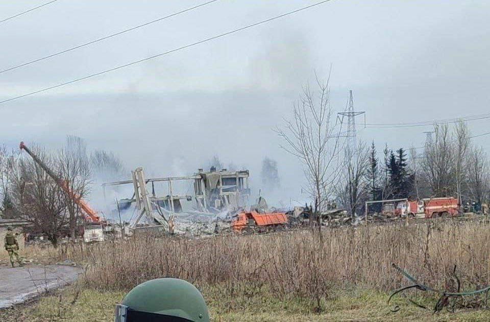 После ракетного удара по Макеевке могли погибнуть десятки российских мобилизованных