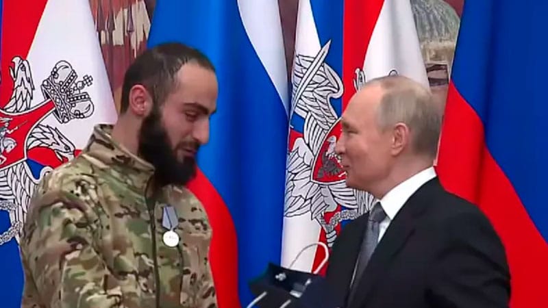Награжденный Путиным наемник ЧВК Вагнера Айк Гаспарян был осужден на 7 лет за вооруженное ограбление
