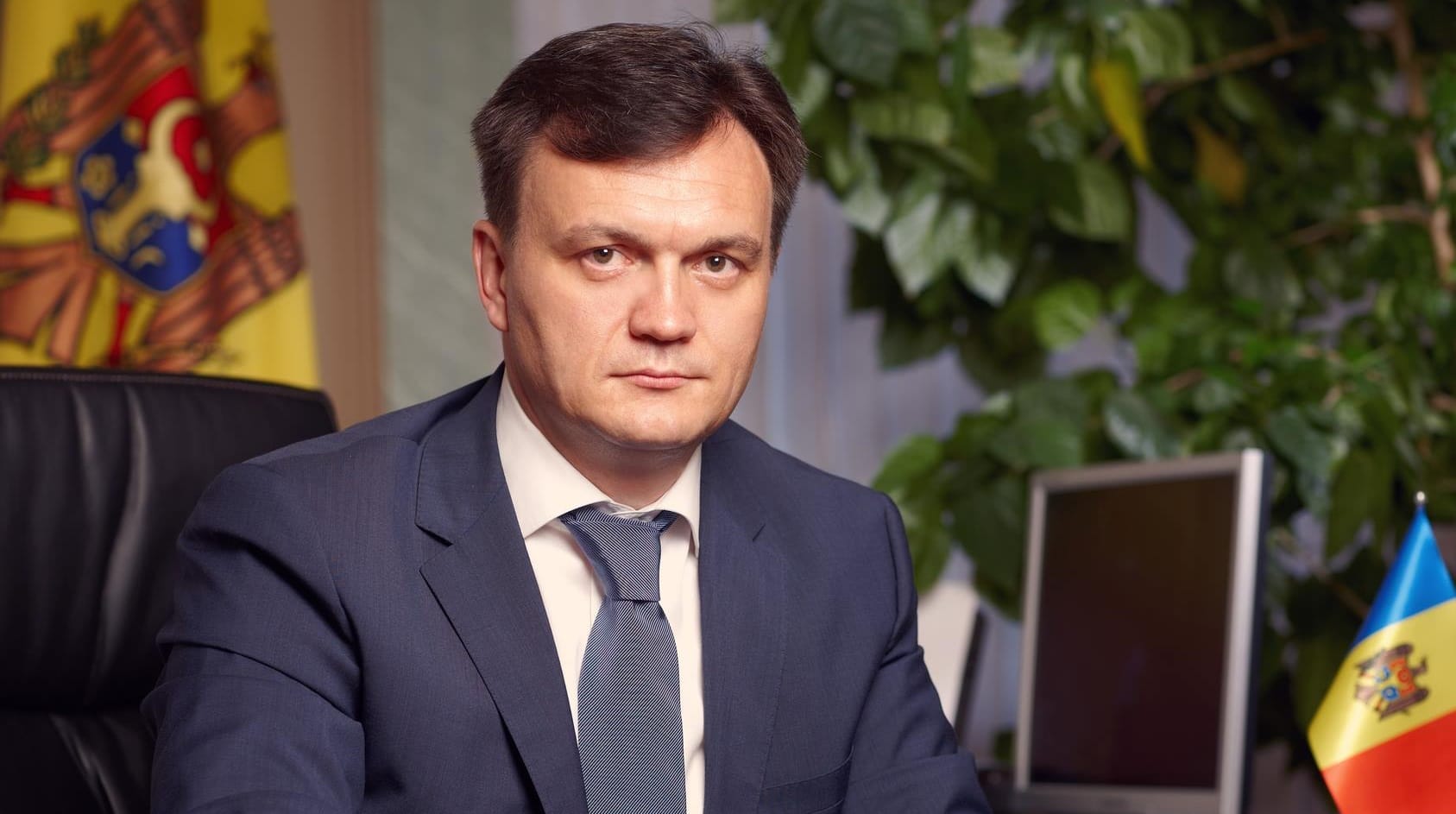 Президент Молдовы назвала кандидатуру нового премьер-министра после роспуска правительства. Он советник президента по делам обороны