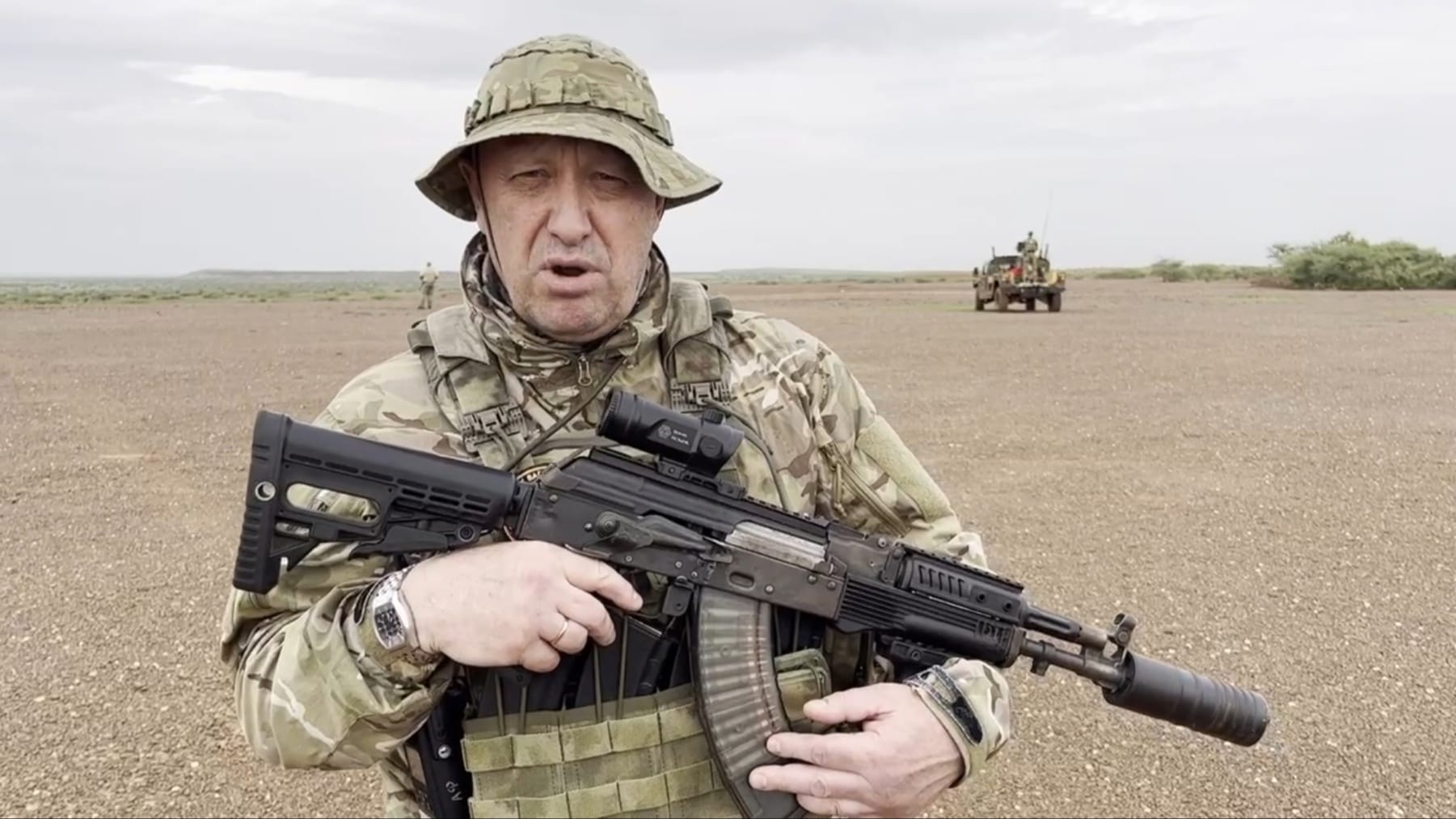 WSJ: Пригожин перед смертью встречался с президентом ЦАР и боевиками из Судана