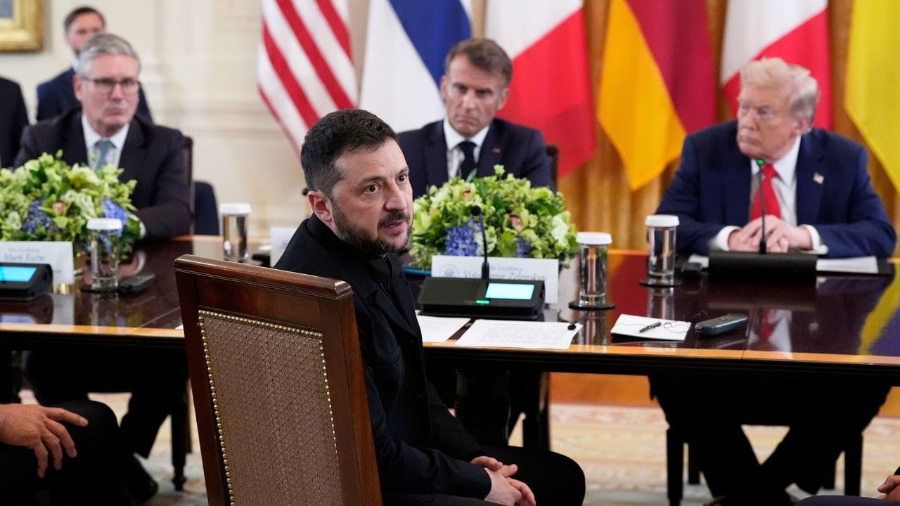 Зеленский вернулся к требованию прекращения огня до переговоров и подписания мирного соглашения