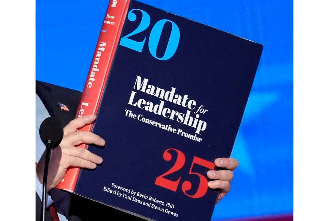 Все идет по плану. Как команда Трампа реализует скандальный «Проект 2025» правых республиканцев