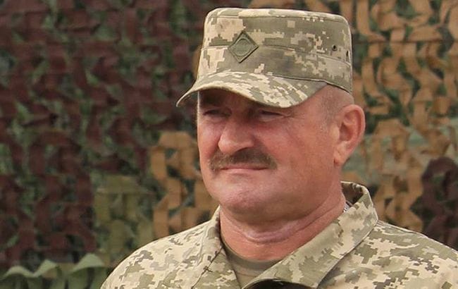 Зеленский сменил командующего Объединенными силами на Донбассе спустя два месяца после его назначения